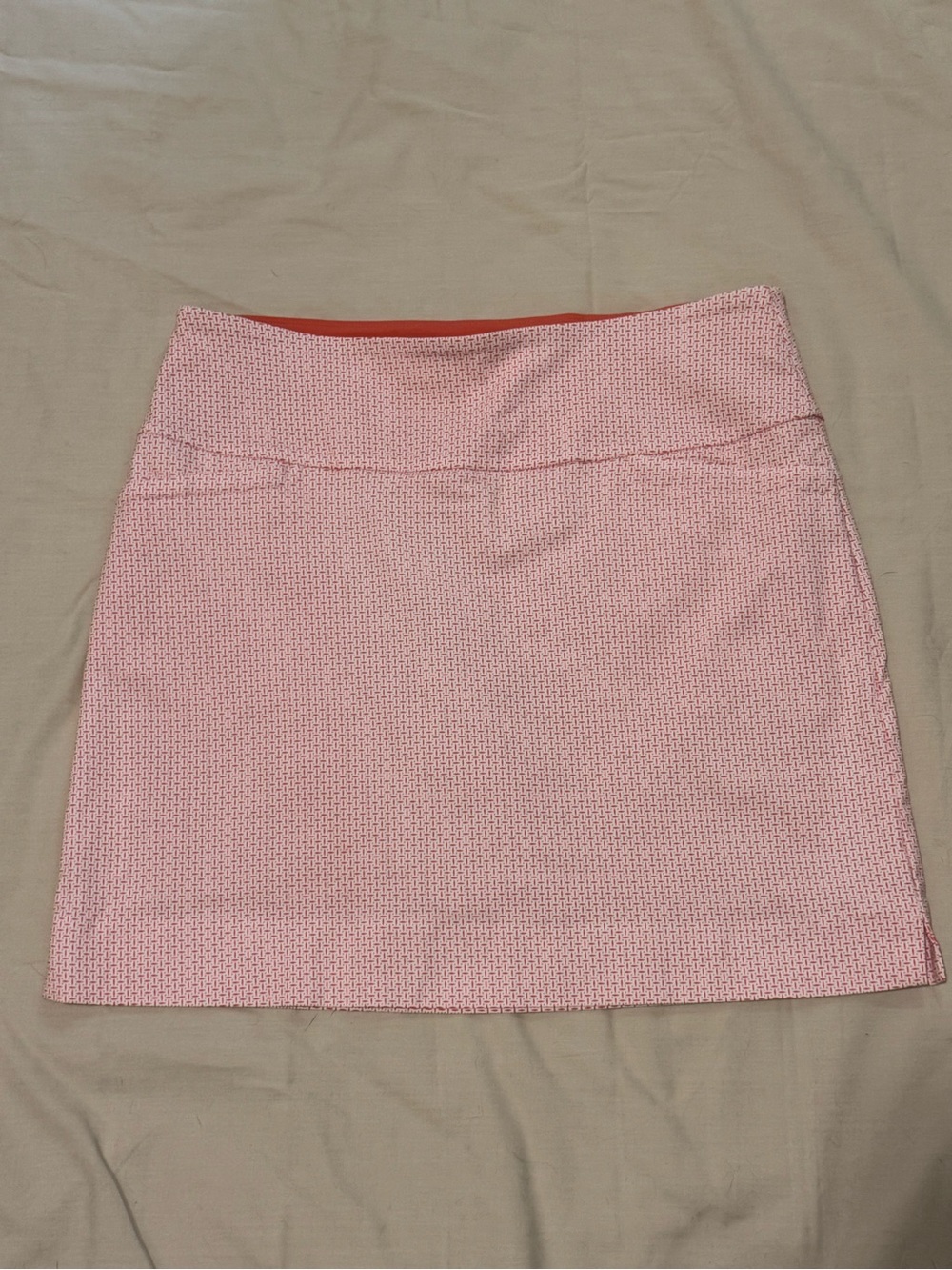 S.C. & Co. Pink Coral Patterned Skort Size Large - Picture 2 of 10